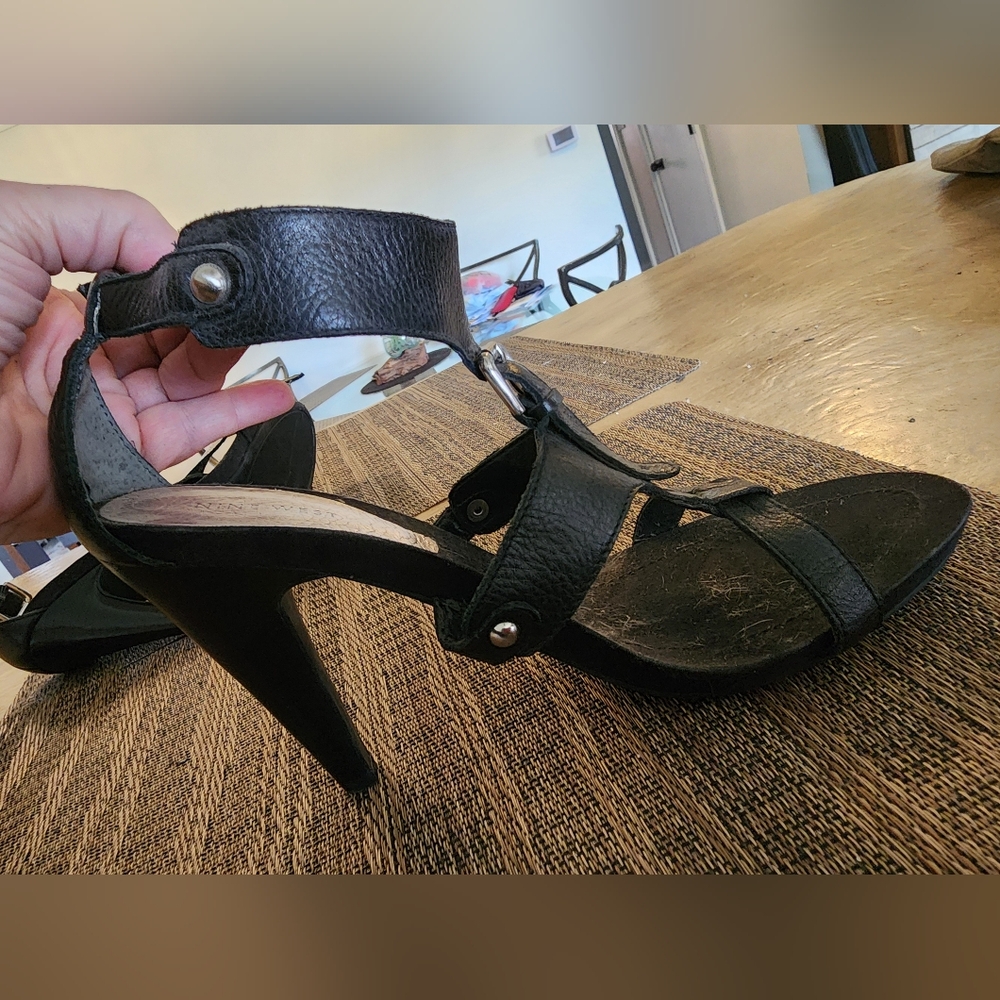 Nine west heels size 10